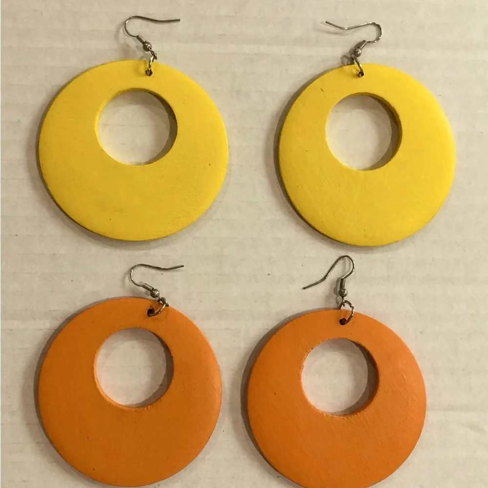 Circular designed Wood Earrings; Yellow & Orange - Picture 1 of 2